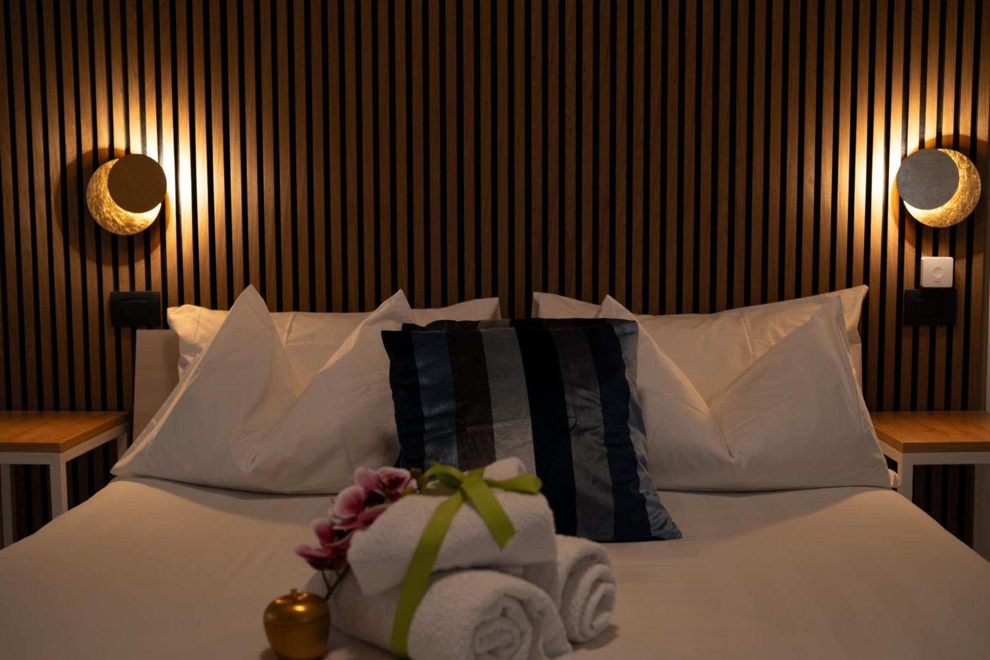 Augusto Al Mare Hotel เปสการา ภายนอก รูปภาพ